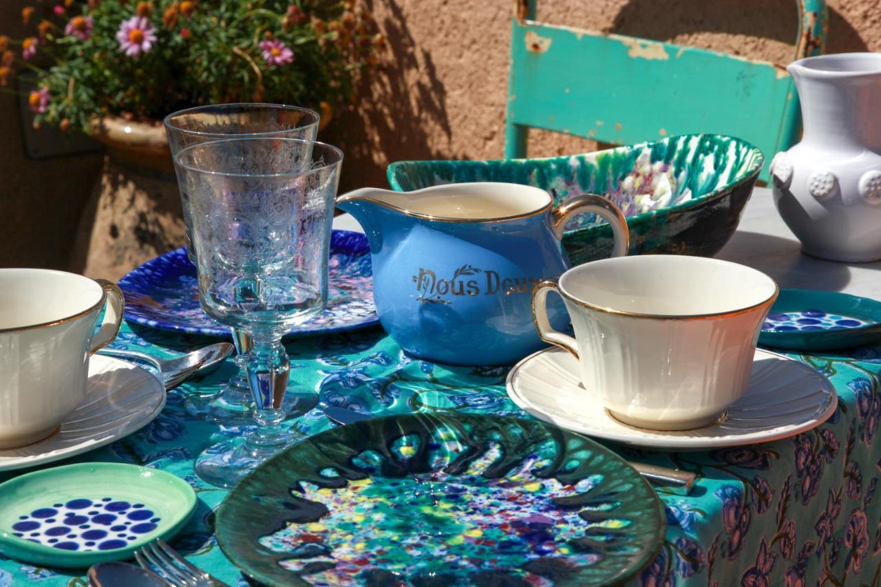 La Gassiniere Acomodação com café da manhã Exterior foto